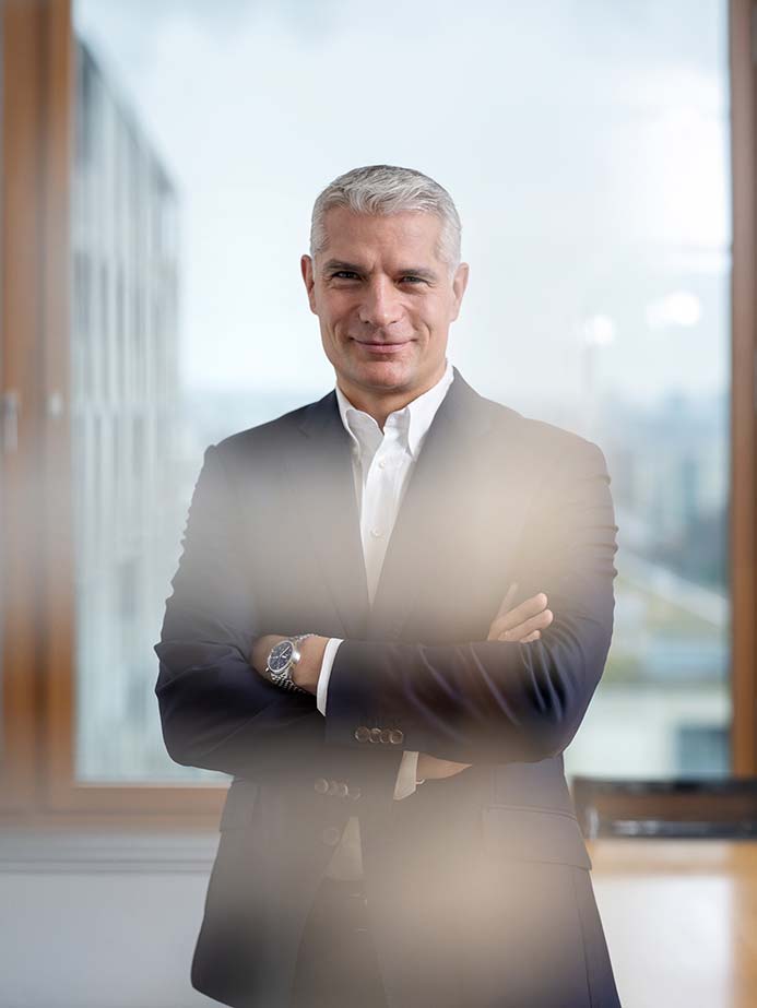 007 Nicolas Bruni Commercial Steiner Invest Portraits 1